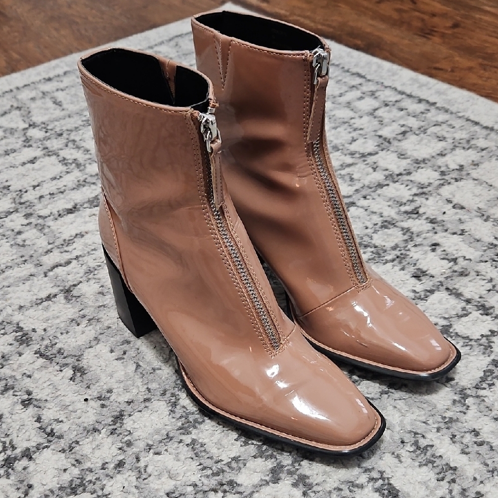Stylish Tan Ankle Boots